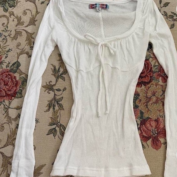 Urban Outfitters White Long Sleeve Ribbed Top - Picture 4 of 4